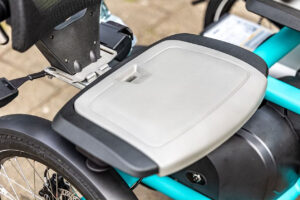 fun2go-seat-with-tailbone-relief-van-raam