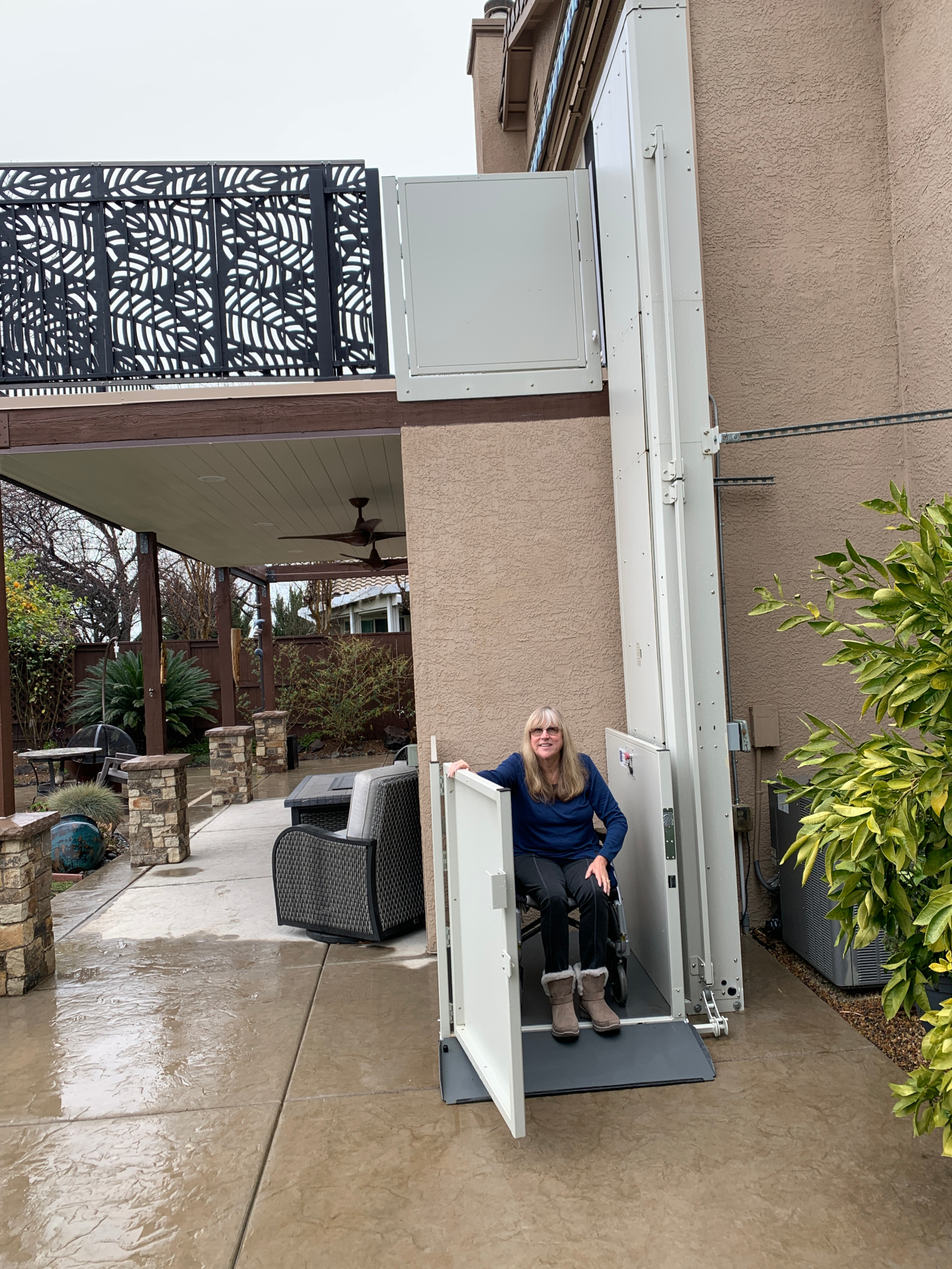 Bruno VPL wheelchair lift